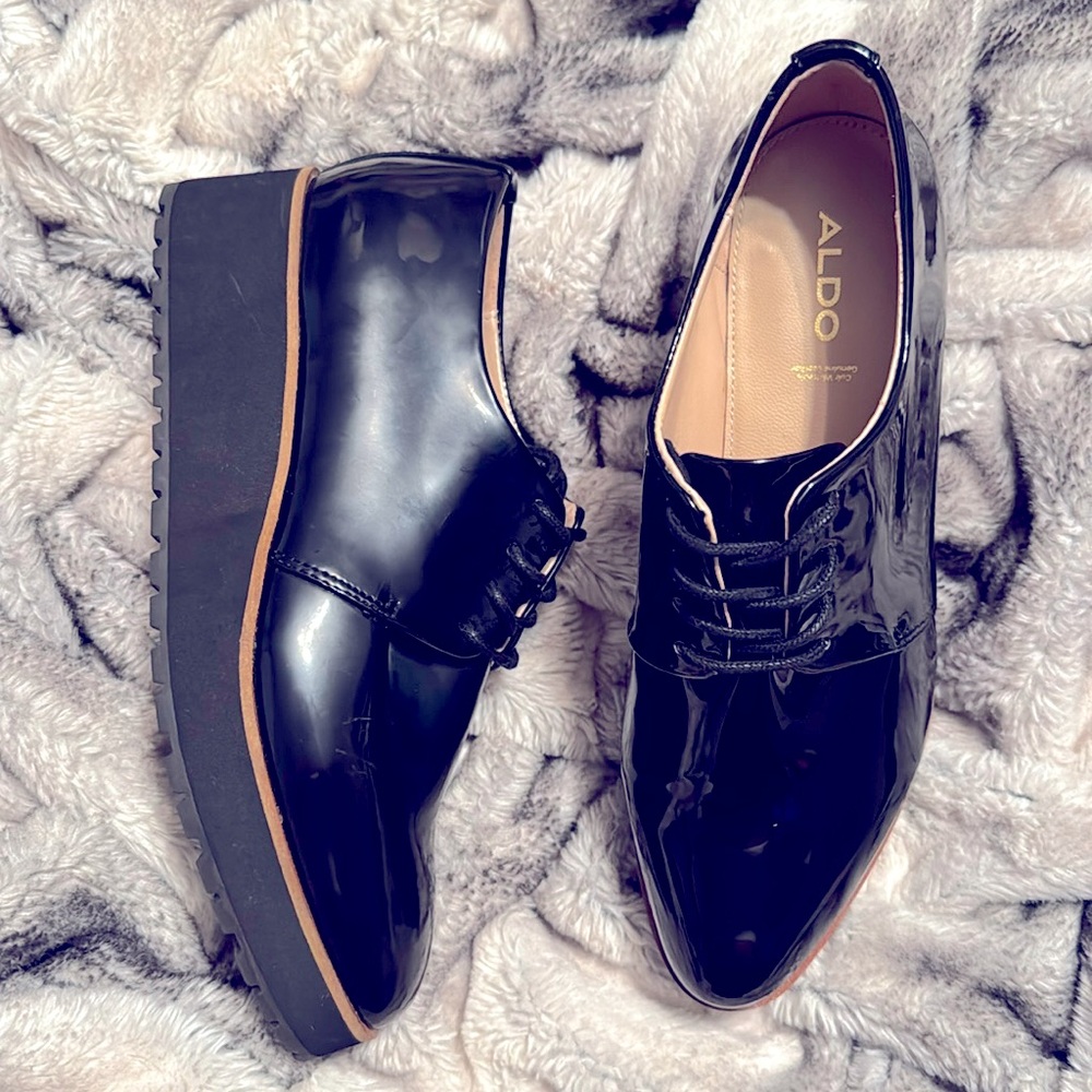 Aldo Black Patent Leather Lace Up Shoes
